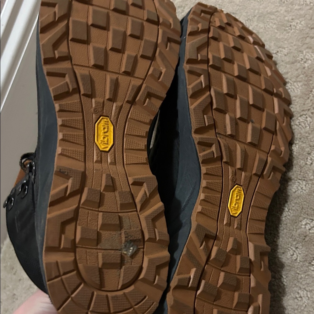 L.L. Bean Hiking Boots - Picture 9 of 9